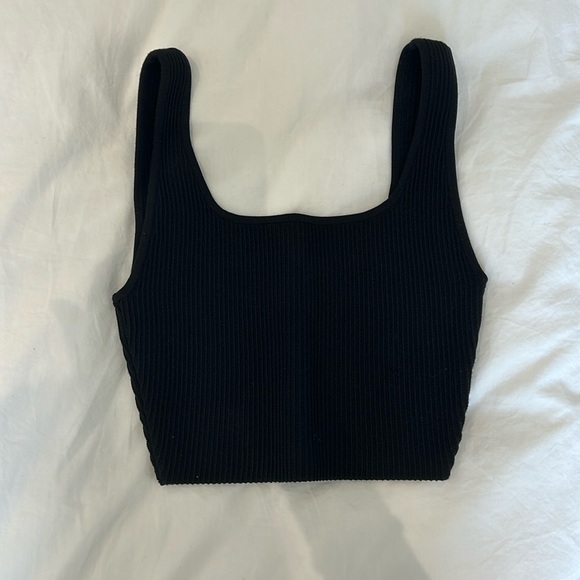 Aritzia Babaton Sculpt Knit Square-neck Cropped Tank Top - Picture 3 of 5